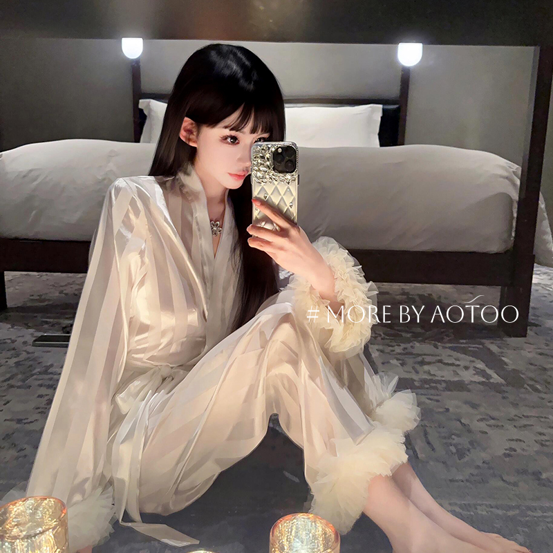 Ice Silk Satin Pajamas for Women, New Spring and Autumn Style, Pure and Luxurious, Palace-Style Loungewear, Long-Sleeved and Long-Pants, Elegant Set