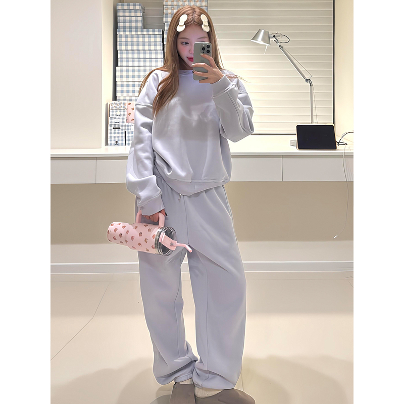 Korean-Style Sweet Purple Sportswear Set for Women, Spring and Autumn, Lazy Style, Fleece-Lined and Thickened Sweatshirt, Casual and Age-Reducing Two-Piece Set Korean-Style Sweet Purple Sportswear Set for Women, Spring and Autumn, Lazy Style, Fleece-Lined and Thickened Sweatshirt, Casual and Age-Reducing Two-Piece Set