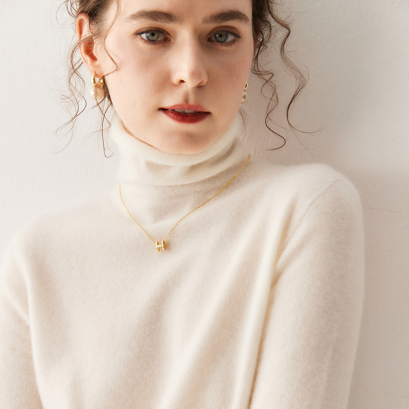 One-Piece Seamless Turtleneck Cashmere Sweater for Women, Soft and Cozy High-Neck Loose Pullover Knit Base Layer Sweater