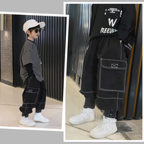 Boys spring clothes New Foreign style pants thin 2021 spring Korean version of childrens wear spring and autumn childrens overalls tide tide