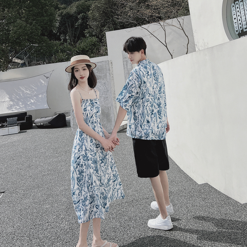 High-End Couple Outfits, Summer Floral Short-Sleeved Shirts, You Wear a Shirt and I Wear a Skirt, New Off-Shoulder Dress, Student Outfit, Trendy