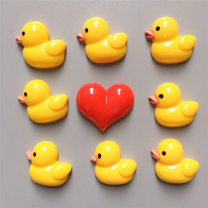 Full 15 yuan cute cartoon magnetic refrigerator stickers little yellow duck photo stickers small children's early education magnet