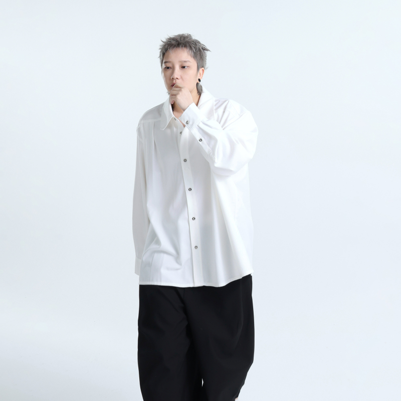 Grnl Cool Style White Shirt, Unisex Wide-Shoulder Oversized Long-Sleeve Shirt with a Loose Drape Grnl Cool Style White Shirt, Unisex Wide-Shoulder Oversized Long-Sleeve Shirt with a Loose Drape