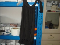 Large code woman with sleeveless tight-fit elastic shirt 3XL Spot a physical shooting of the clear cabin at a loss of price