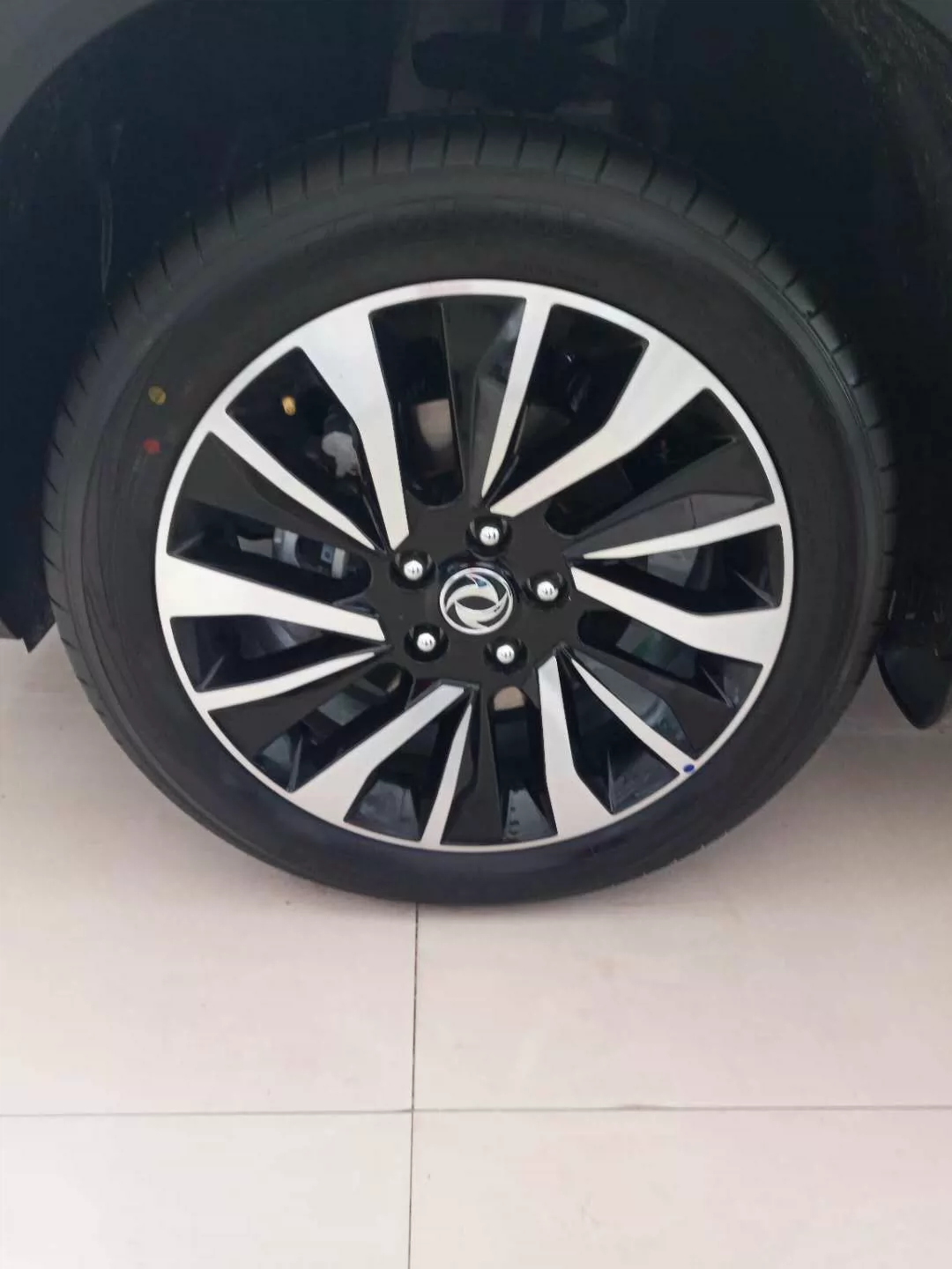 Bánh xe hợp kim nhôm phổ biến của Dongfeng vành vành hợp kim nhôm 18 inch - Rim