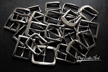 Stainless steel belt buckle stainless steel solid polished business belt buckle pin pin buckle inner diameter about 40mm