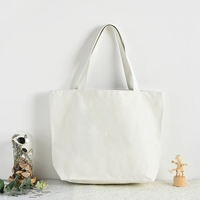 Чистое бело-облегчение гуще