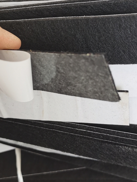 Adhesive Felt Strips Black Gray Self-Adhesive Velvet Strips with Glue Felt Pads Wear-Resistant Scratch-Resistant Self-Adhesive Felt Strips and Circles