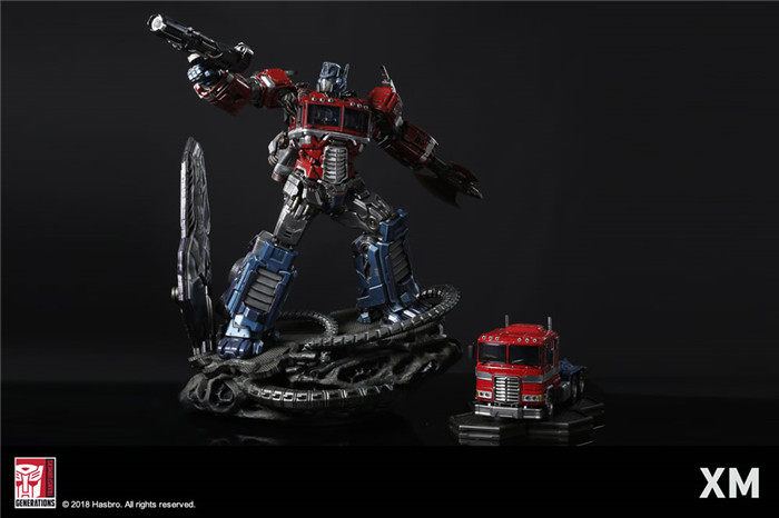 (SOLD) XM Studios Transformers G1 Optimus Prime Statue