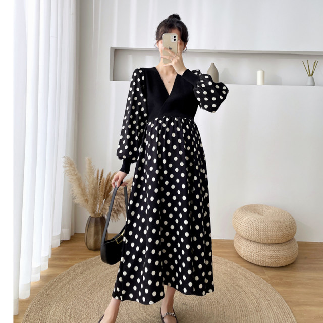 Pregnant women's autumn clothes new large size mid-length dress trendy mother looks thin autumn and winter sweater foreign style bottoming skirt