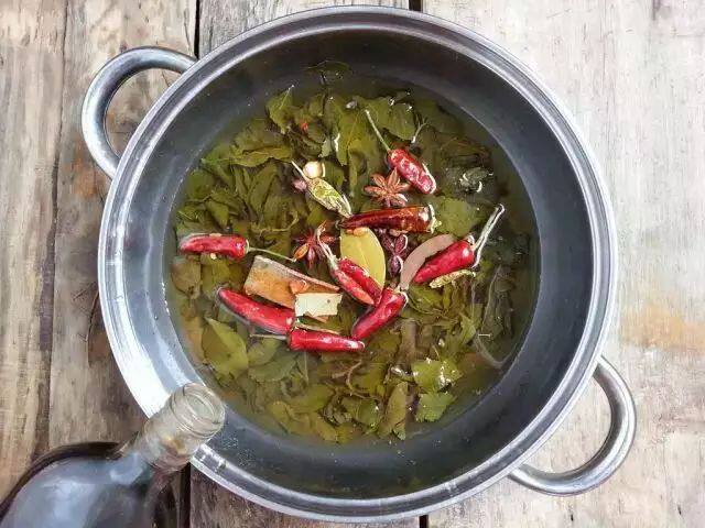五香茶叶蛋这样做咸香入味好吃停