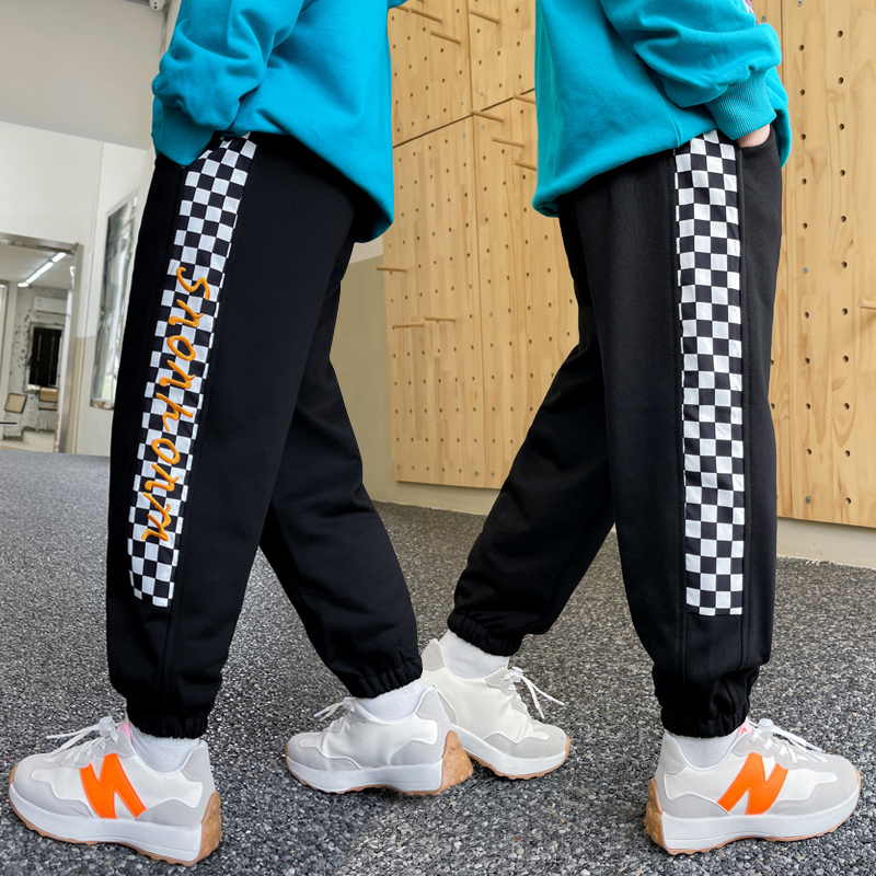 Boys' sweatpants trendy casual western style spring boys' pants 2021 new autumn middle and big children's knitted trousers