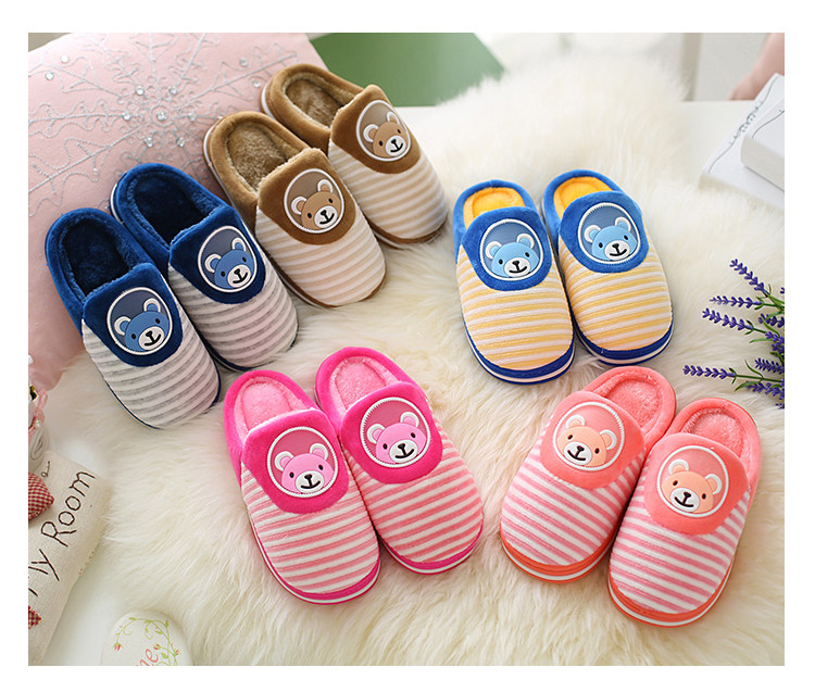 Pantoufles enfants en suède pour hiver - semelle plastique - Ref 1007514 Image 24