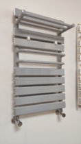Home wall-mounted toilet bathroom radiator for small back-basket heating sheet