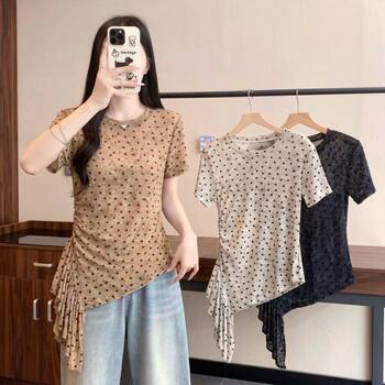 ການອອກແບບຂອງແມ່ຍິງ plus size polka dot round neck short sleeve double layer mesh t-shirt irregular hem pinch waist slimming top