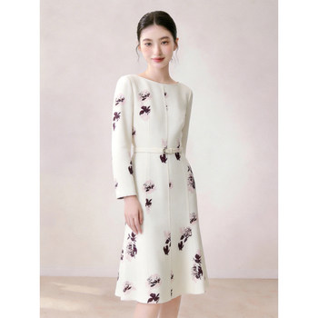 Age-Reducing, Powerful Aura Dress with Print, Waist-Cinching, Elegant for Work, Gentle and Generous, Luxurious High-End Dress for Summer 2026