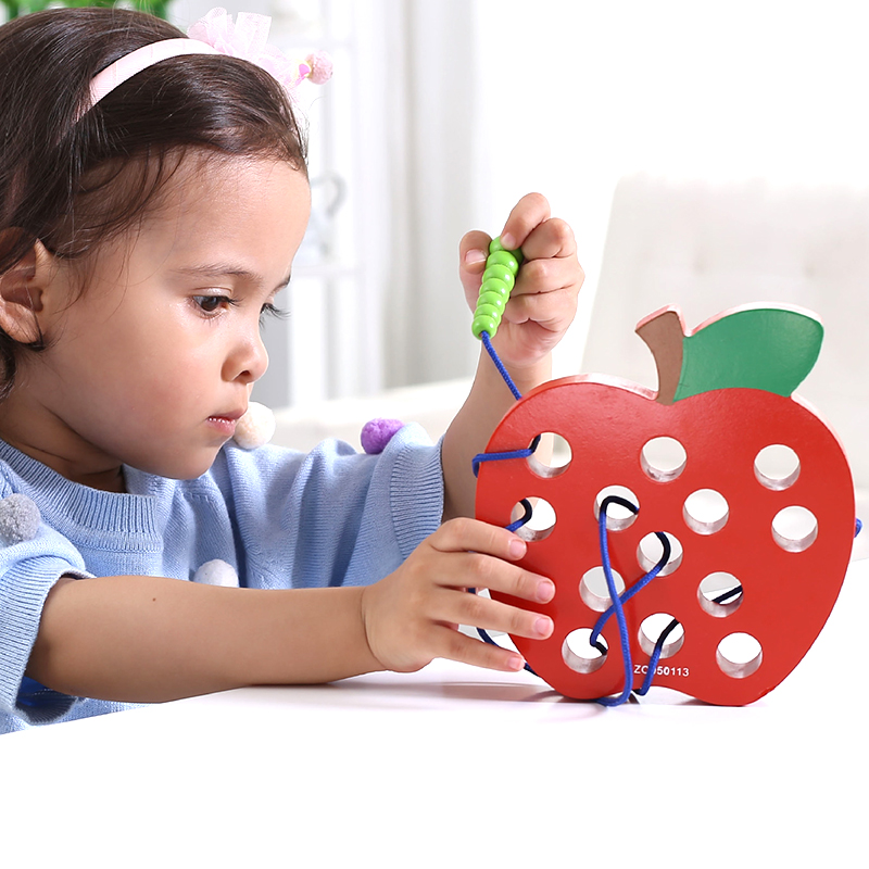 Toy for exercising children's attention and logical thinking ability