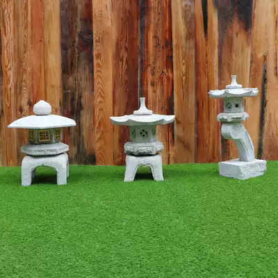 Japanese antique stone lamp ornaments Water accessories Zen old garden landscape courtyard stone lantern Bluestone lawn lamp