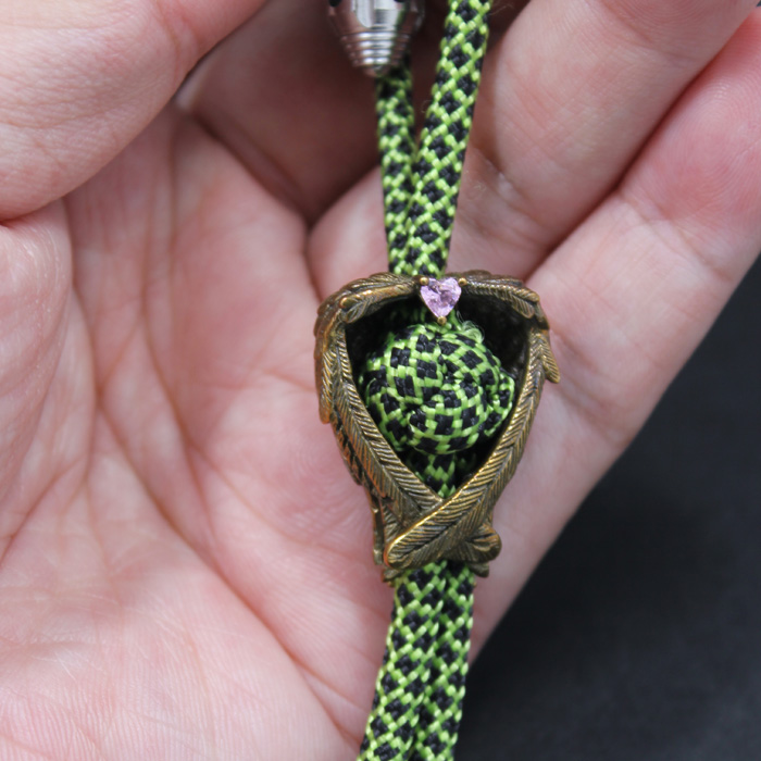 Bailing new version of guard days to make wing umbrella rope pendant flashlight pendant pendora rope bead EDC accessories