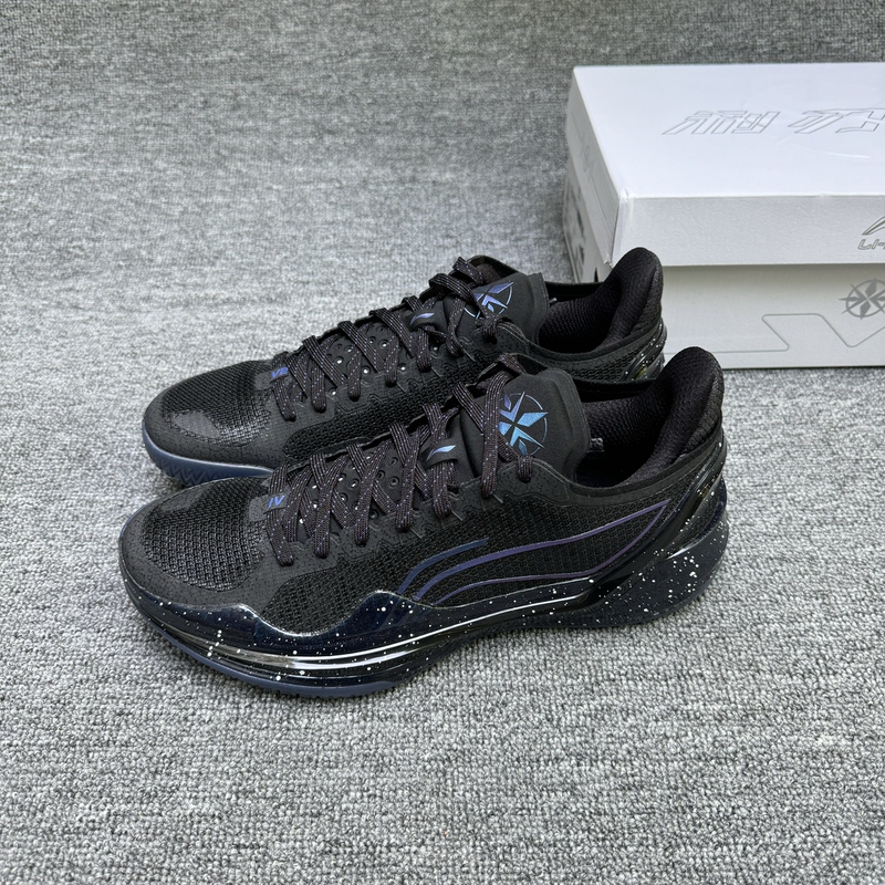 Lining Blade 4V2 Shock-Absorbing, Breathable, Non-Slip, Lightweight, Rebounding Basketball Shoes for Men and Women, Same Style Abau037