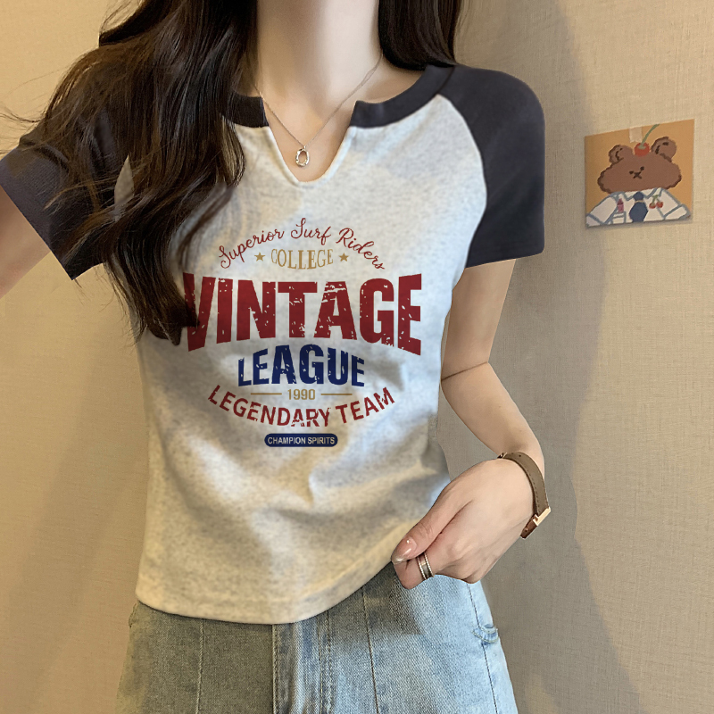 American Retro Raglan T-Shirt for Women, Short-Sleeved, 2026 New Summer Style, Age-Reducing, Unique and Beautiful Short Top for Early Summer, Trendy