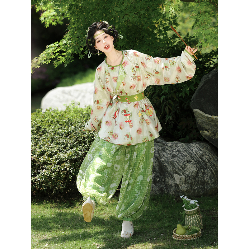 Qinghanfang [Green Apple Melody] Tang-Style Embroidered Short Round-Neck Robe Hanfu Lantern Pants Set for Daily Summer Wear for Women