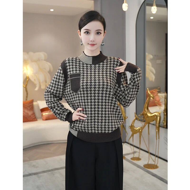 时尚千鸟格半高领毛衣女长袖上衣秋冬新款撞色宽松显瘦打底针织衫