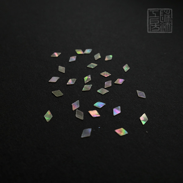 Spirotian flower small rhombus painted and decorated with work room