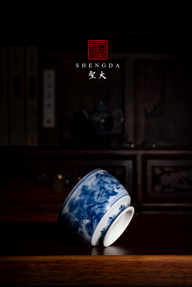 The big blue and white "want friends on" best CPU, jingdezhen ceramic pure hand - made tea sample tea cup kung fu tea cups