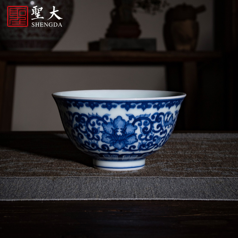 Holy big ceramic kung fu tea cup pure manual hand - made teacup tea set blue and white peony lines master cup sample tea cup