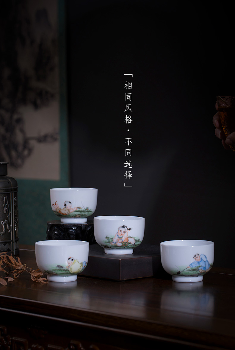 Santa teacups hand - made ceramic kung fu new color boy tease worm, a set of jingdezhen tea cup master cup single CPU hand