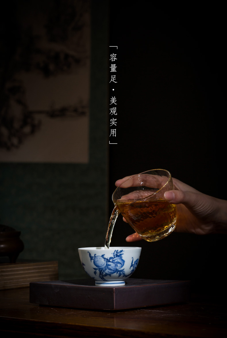 The big cup sample tea cup hand - made ceramic kung fu jingdezhen blue and white peach branches about nine lines master cup tea by hand