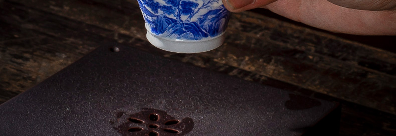 St the ceramic kung fu tea master cup hand - made jingdezhen blue and white landscape perfectly playable cup tea sample tea cup by hand