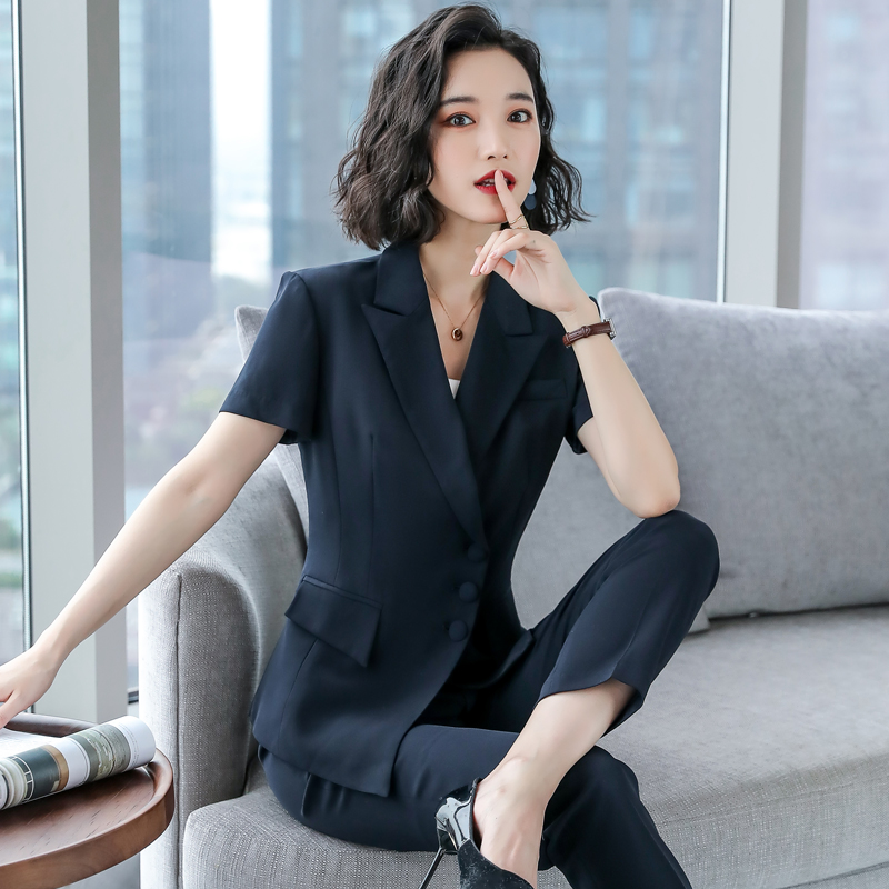 Thơ mộng một chuyên gia phụ nữ phù hợp của quản đốc phù hợp với khí mùa hè workclothes quản lý mặc váy kinh doanh chín quần