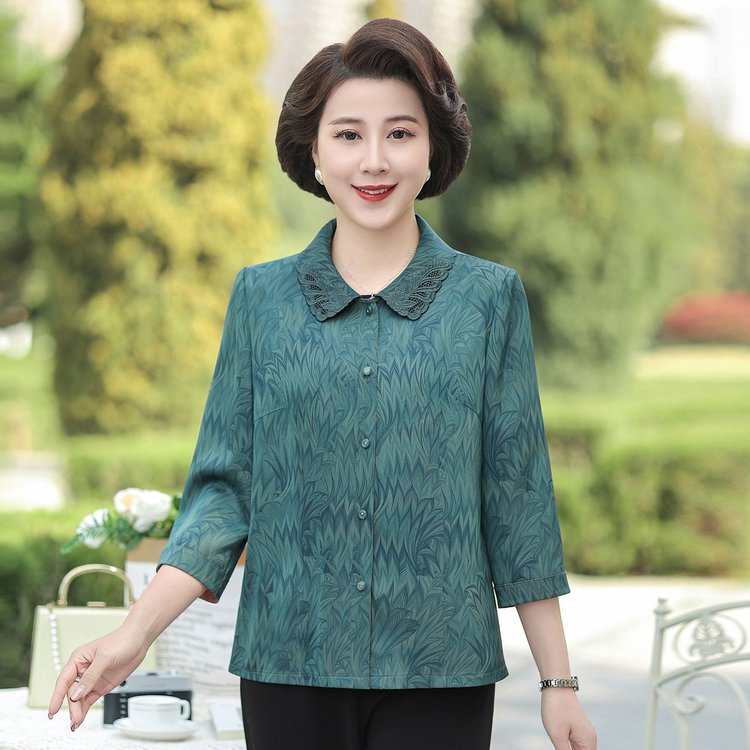 2026 Summer New Style Grandma-Style Collared Shirt, Large Size Loose Casual Clothing for the Elderly