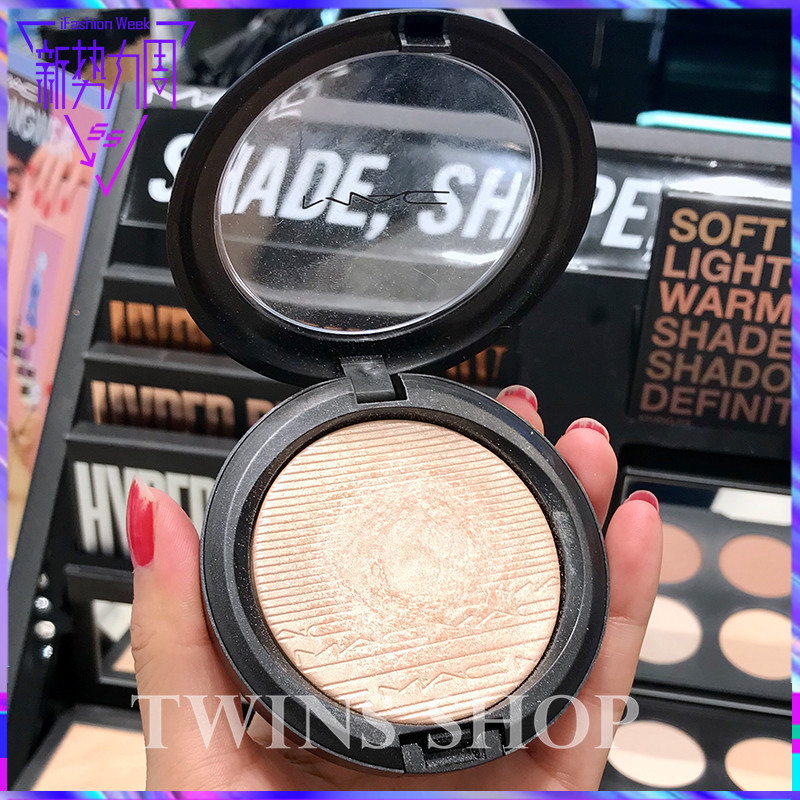 Spot European Edition MAC charm cabinet soft mineral high-light powder cake brightens shadow modifies DG ginger