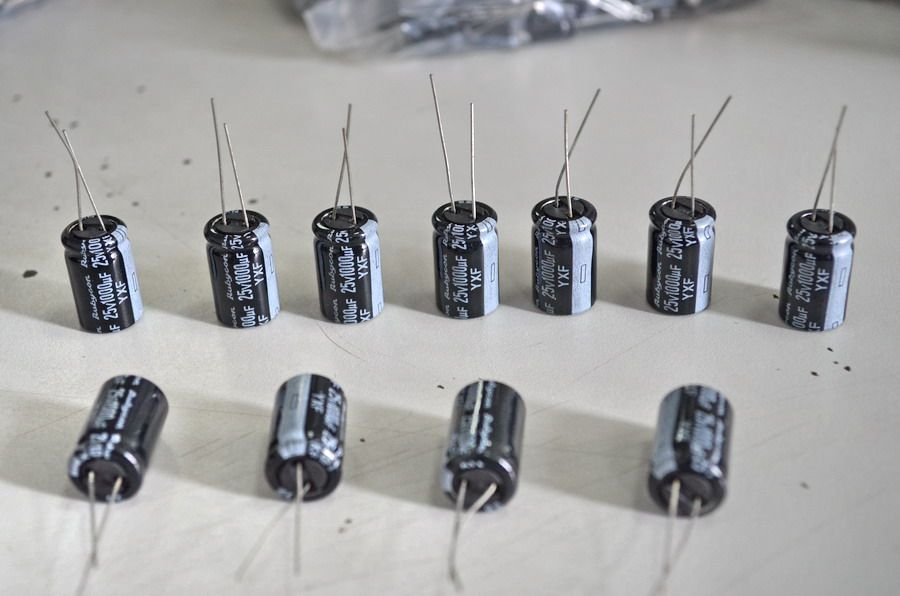 Ruby YXF aluminum electrolytic capacitor 470uF 25V 20% TH5mm