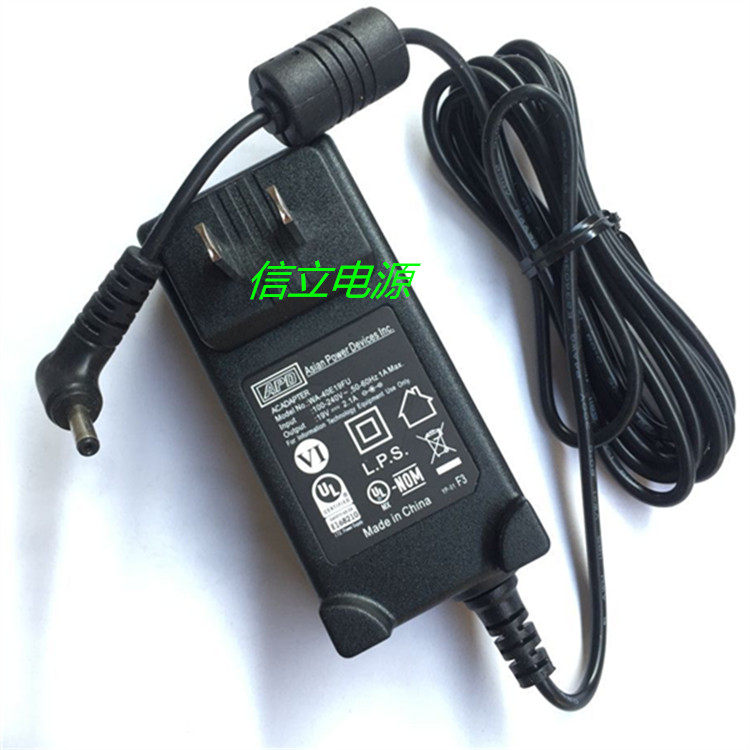 Samsung 535U3C 530U3B 532U3C ultra-polar notebook charging source adapter line 19V 2 1A