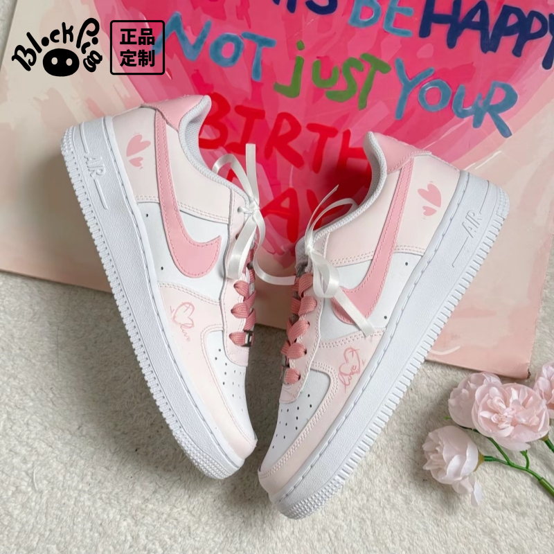 Customized Sneakers Nike Air Force 1 Pink Low-Top Women's Sneakers in the Girly Style