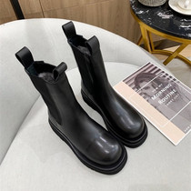 2020 Winter new leather hair one snow boots women winter plus velvet thick warm boots BV thick-soled Martin boots