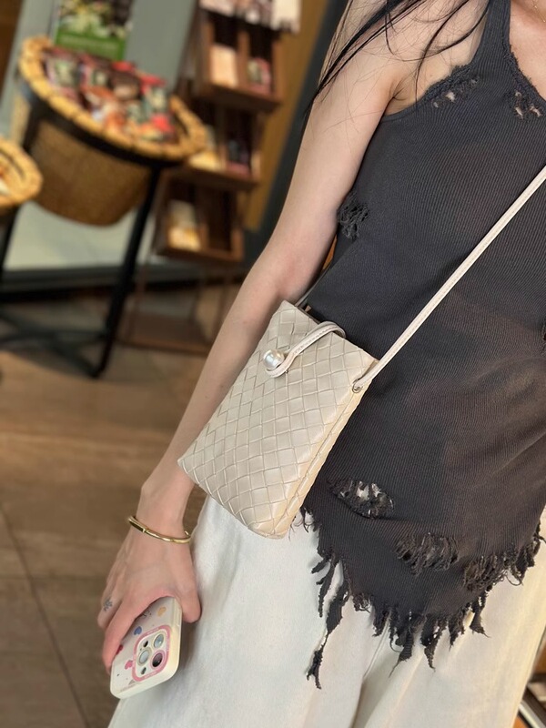Authentic French Mk Jessie Mobile Phone Bag for Women, Summer Mini Bag, Women's Crossbody Bag, Genuine Leather Lightweight Small Shoulder Bag