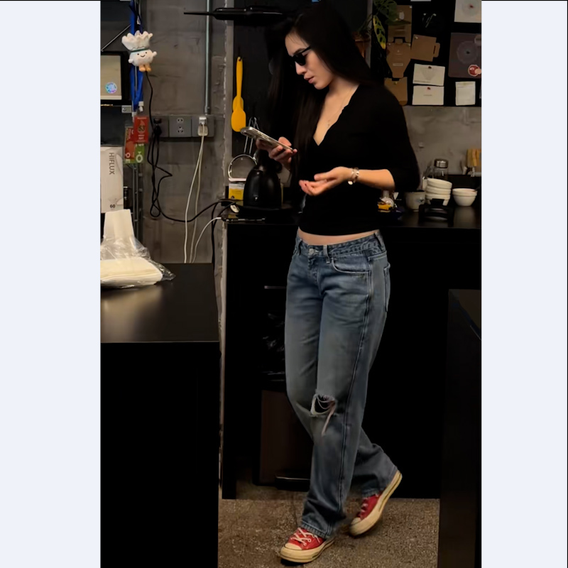Vintage Washed Wide-Leg Jeans for Women, High Street Fashion, Low-Waist, Ripped, Straight-Cut, Simple, Slimming, Trendy Long Pants