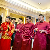 Бордовый, с вышивкой