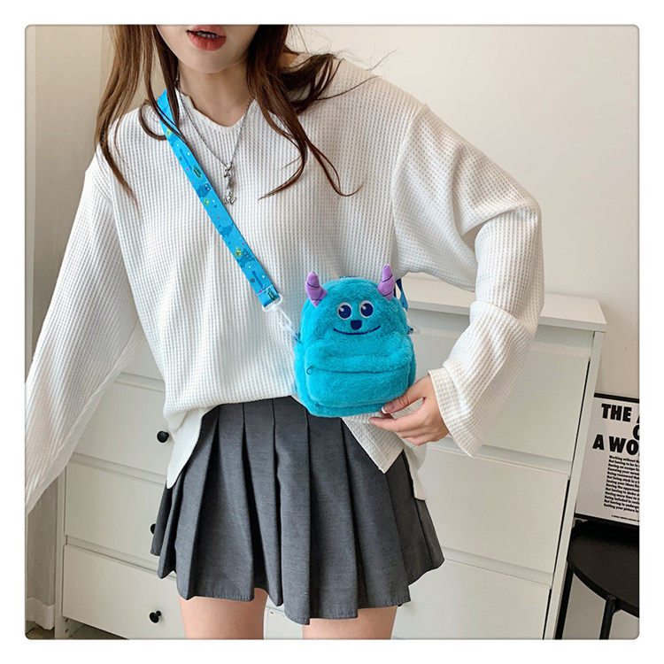 Детская сумка на ремне 两用小熊儿童斜挎包女孩毛绒可爱宝宝包包出游女童零钱单肩手机包