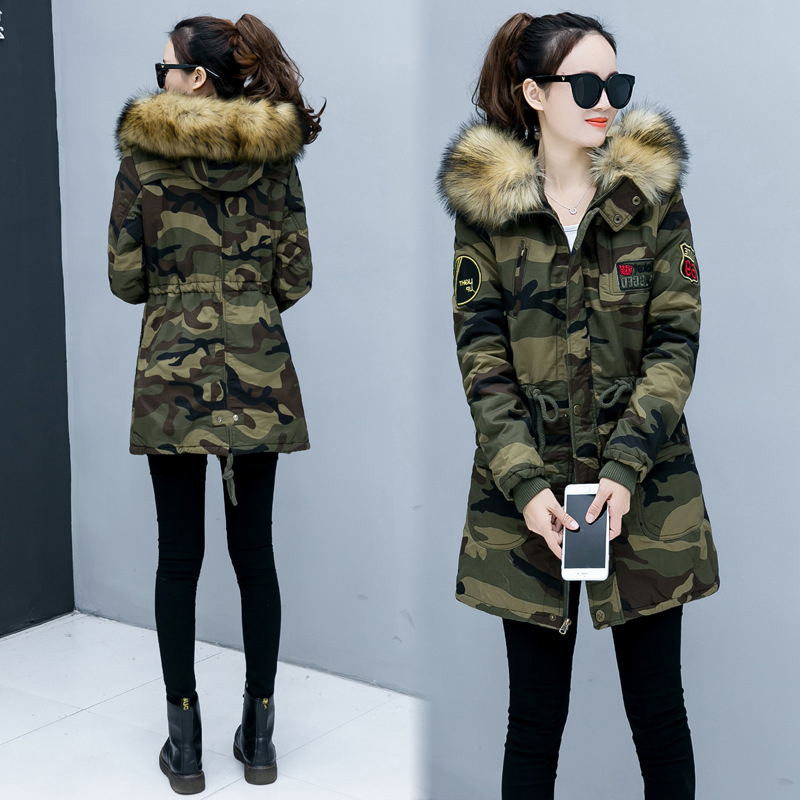 Camouflage clothing mid-length cotton-padded coat women's slim plus velvet thick coat jacket 22 winter new products Korean version of the hooded padded jacket