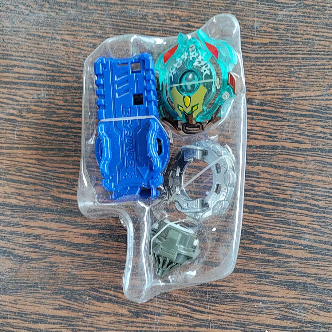 Юла (Takara Tomy) многокомпонентный набор, запускающие устройства и аксессуары, компактная игрушка
