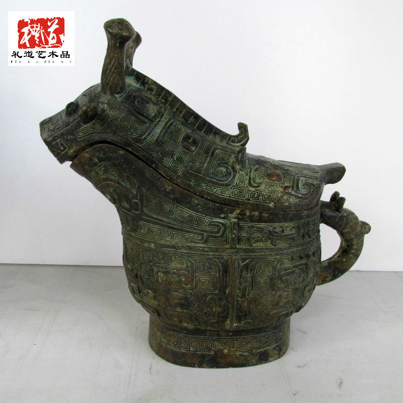 Pure copper doing old imitation ancient bronzeware craft gift hem wineware ancient playing with a small antique black bottom red spotted goat's head