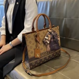 Вместительная и большая двусторонная сумка на одно плечо, сумка через плечо, из натуральной кожи