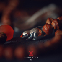 (produced by dust) spit treasure god skunk drives haze for good luck in the year of the rat bracelet handmade silver pendant