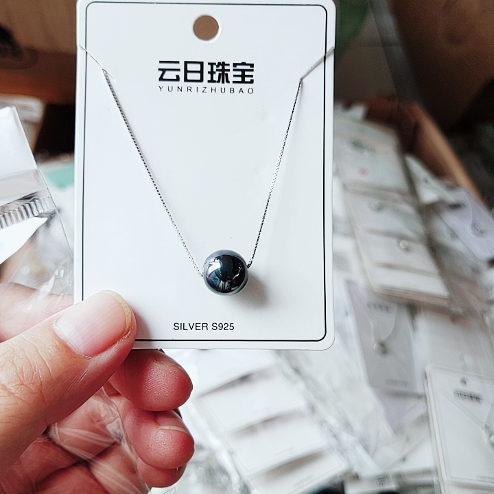 Wholesale earrings from 3 yuan